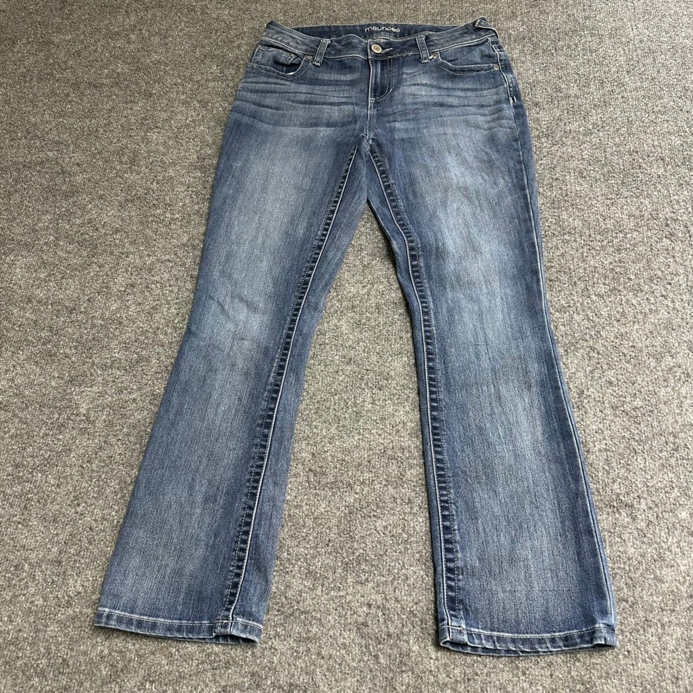 Maurices Jeans Womens Size 6 Short Blue Bootcut Stretch Medium Wash Denim Casual
